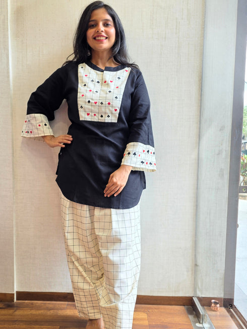Women's Black Printed Kurta with Checkered Patiala Pant Co-ord Set