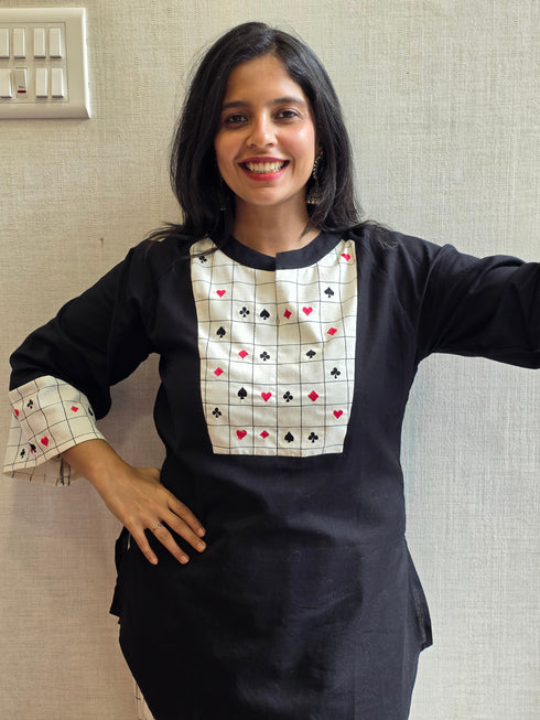 Women's Black Printed Kurta with Checkered Patiala Pant Co-ord Set