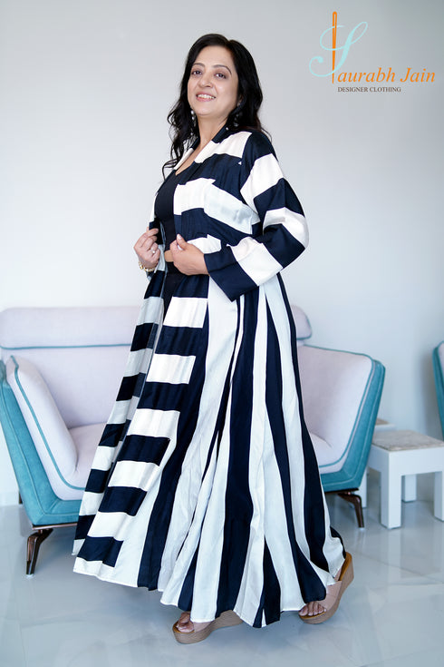 BLACK/WHITE JACKET SET