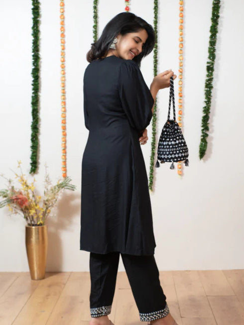 BLACK POTALI DRESS