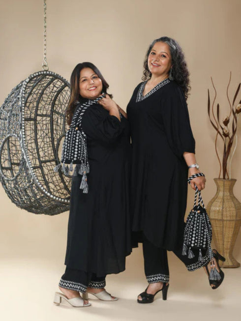 BLACK POTALI DRESS