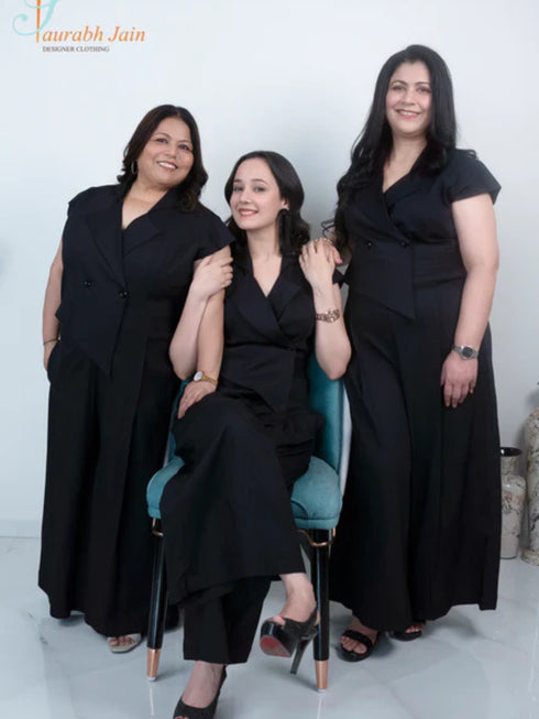 BLACK JUMPSUIT
