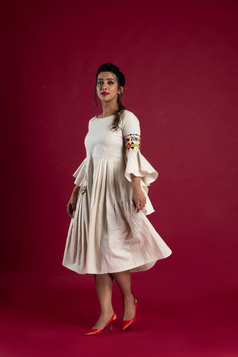 OFF WHITE EMBROIDERY DRESS