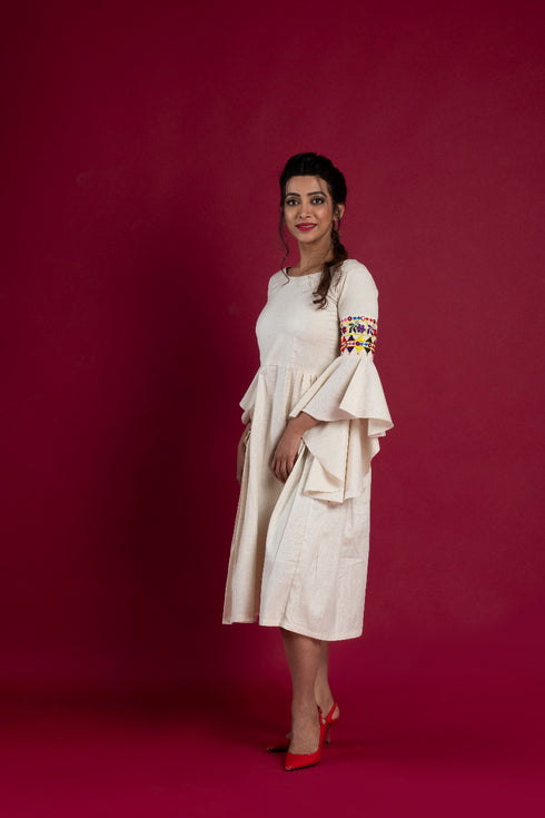 OFF WHITE EMBROIDERY DRESS