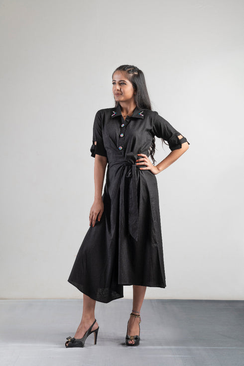 BLACK KNOT DRESS